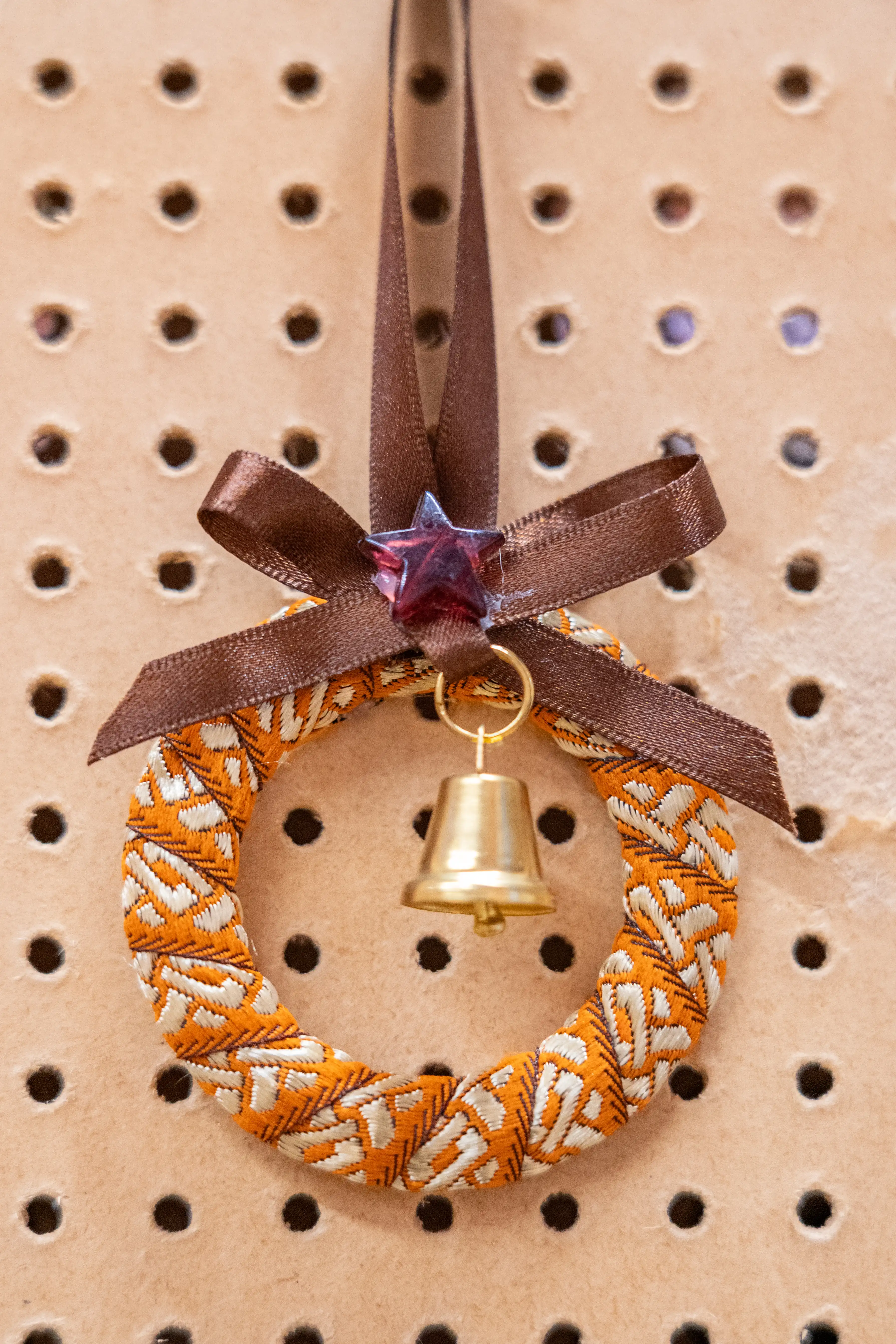 Homemade Christmas Decorations - Mini wreathe, gold coloured