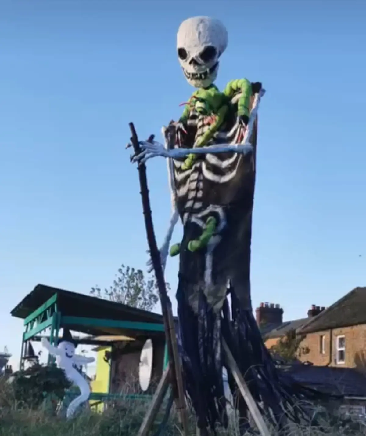 Halloween in the Gaaaarrrden